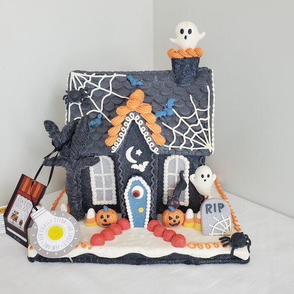 HALLOWEEN Haunted Gingerbread House LED Light Up Decor Ghost Tombstone Pumpkin - Picture 1 of 14